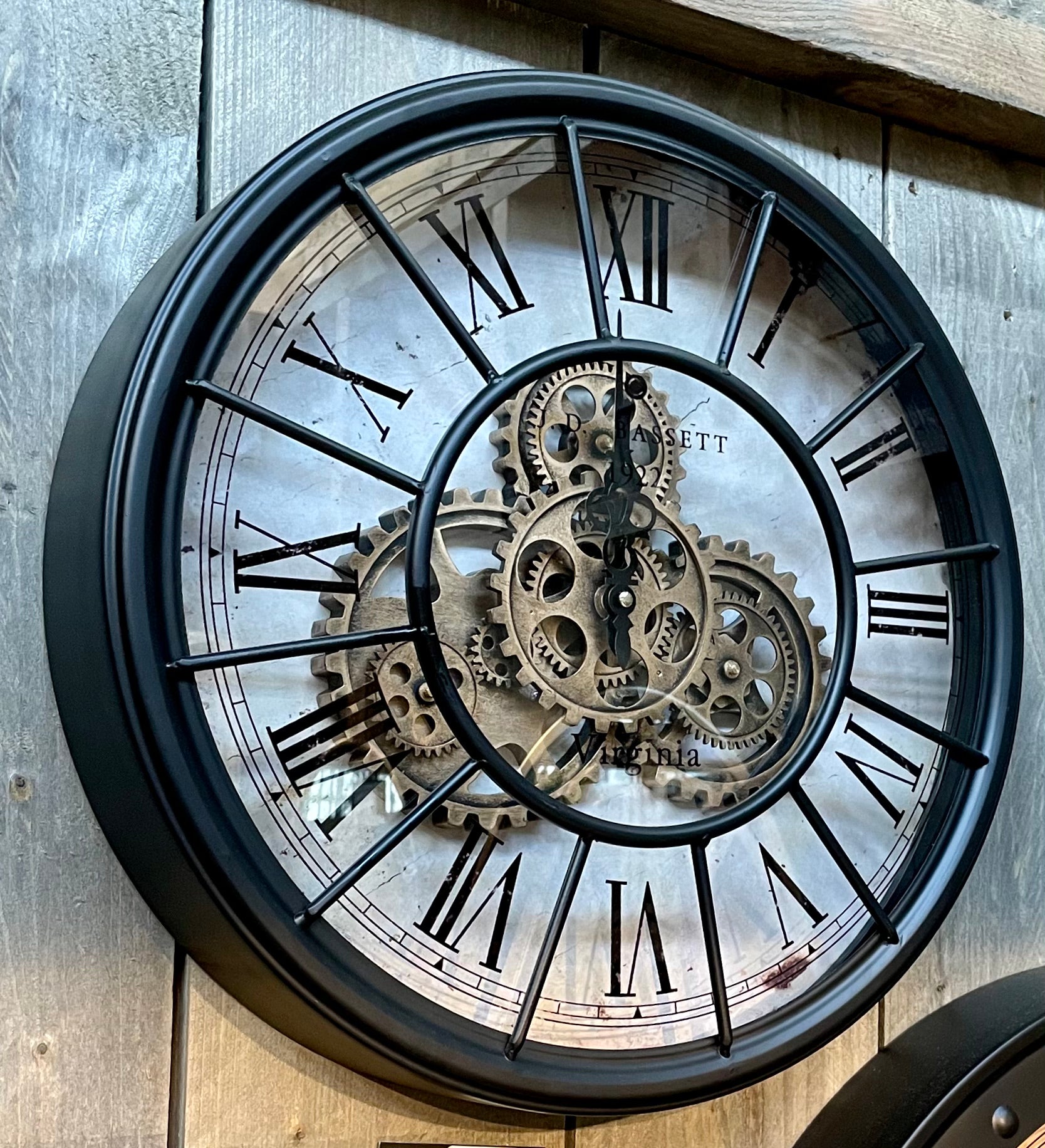 Kleine Wanduhr Industrie Stil Zahnrad Zählwerk 50 cm Schwarz.