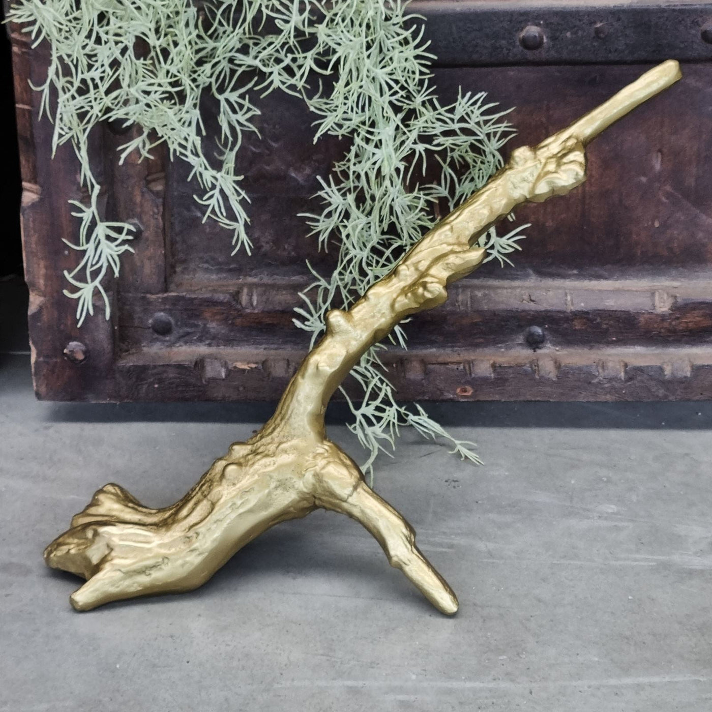 Skulptur Gold besprüht
