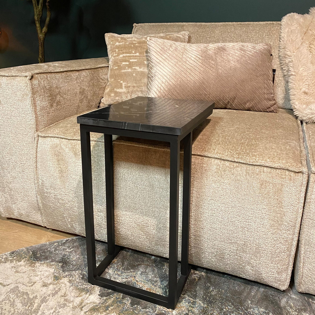 Slider Nova Schwarz Marmor 40 cm