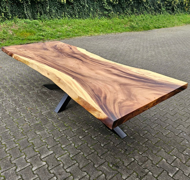 Mammut Baumstamm Esstisch Suar 350 lang und 8 cm massiv mit 240 cm Spider Gestell