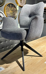 Drehbarer Esszimmer Stuhl Lars mit Armlehnen Aragon Stoff in 6 Farben Rose Champagne Gelb Braun Grau Blau