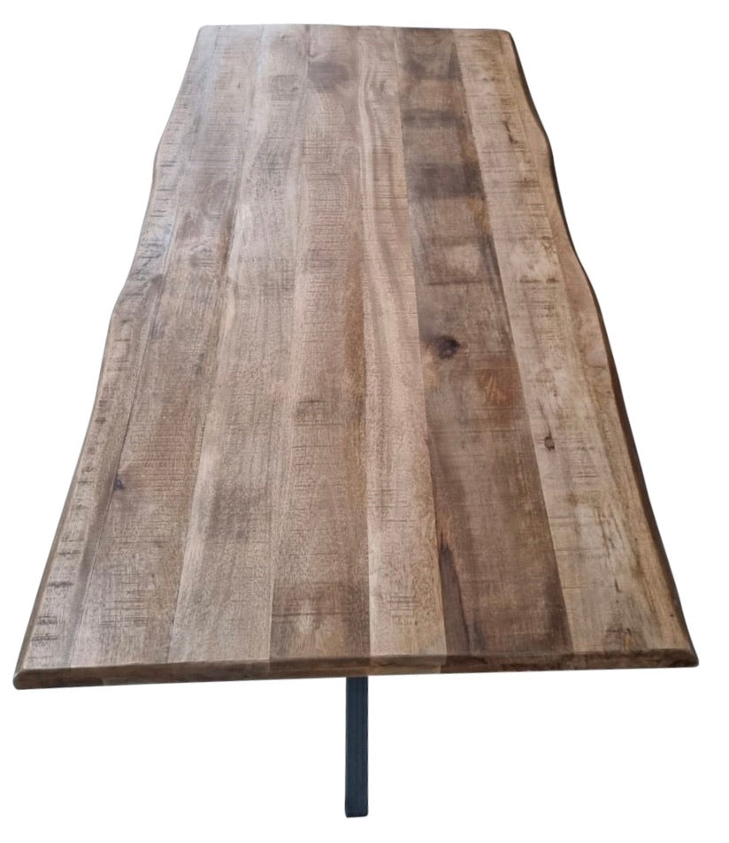 Baumkante Esstisch Bosto Mangoholz 160 bis 300 cm in 6 cm mit Spider Gestell 6