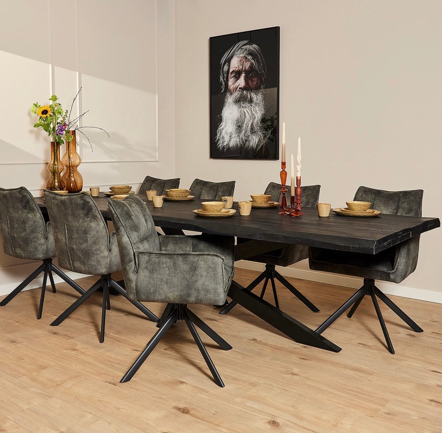Baumkante Esstisch Bosto schwarz Mangoholz 160 bis 300 cm in 6 cm mit Spider Gestell