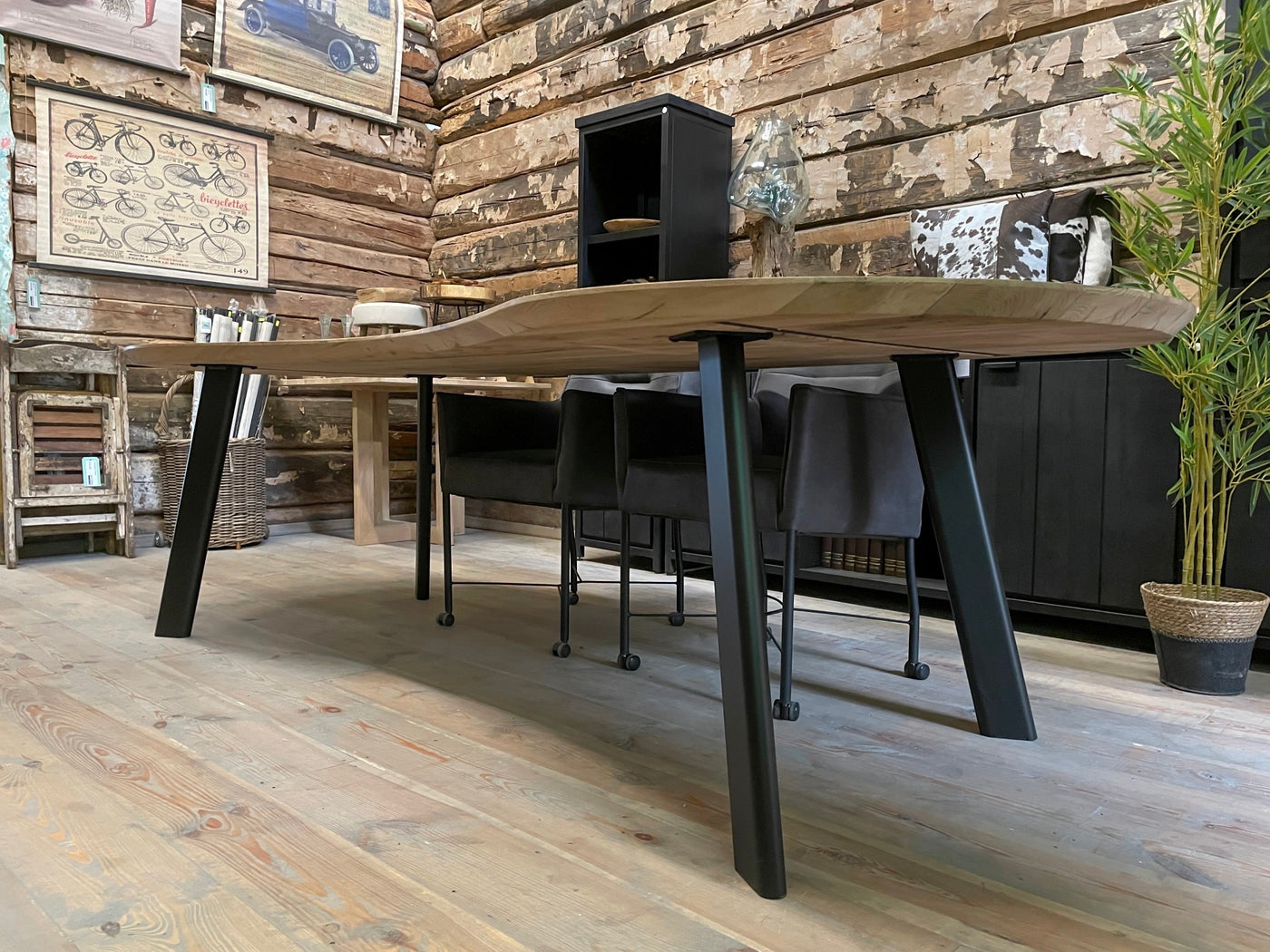 Lot de 4 piétements métalliques ovales noirs pour plateaux de table