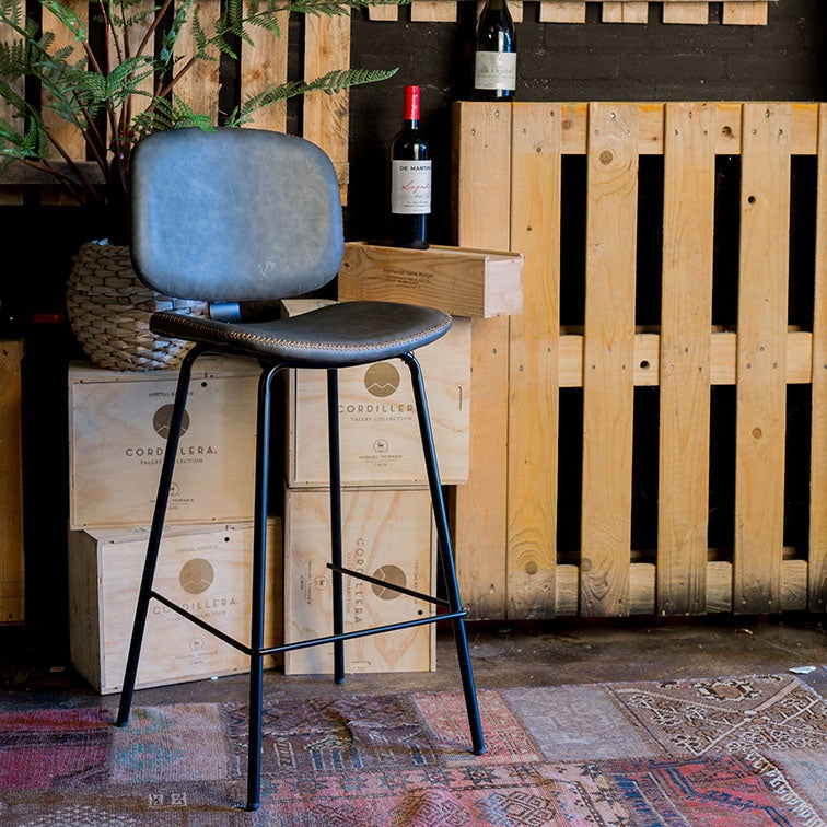 Tabouret de bar Bradley en similicuir, 2 coloris, qualité professionnelle