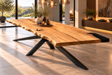 Esstisch Epoxidharz Unikat 320 cm Eiche aus einer Bohle mit Metallgestell