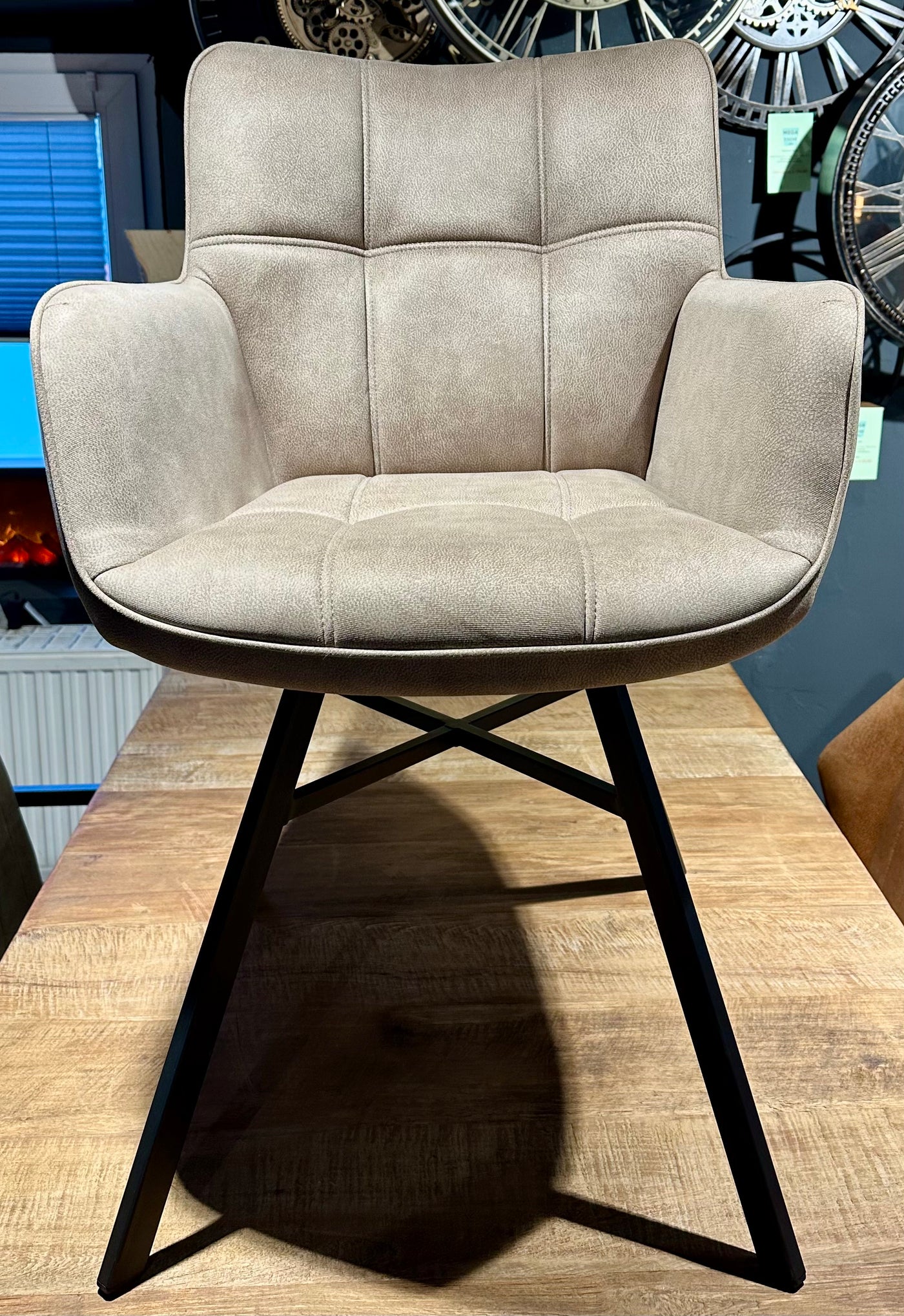 Armlehnenstuhl Macron in 3 Farben Mikrofaser Schalenstuhl Esszimmer