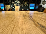 Esstisch Riga Alteiche massiv 180 cm in 4 cm Dicke Holz Lack mit Spider Metall Gestell schwarz Einzelstück