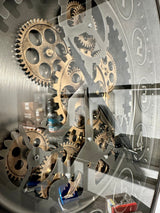 Shelton 60 cm Wanduhr Zahnrad Zählwerk Animation silber grau