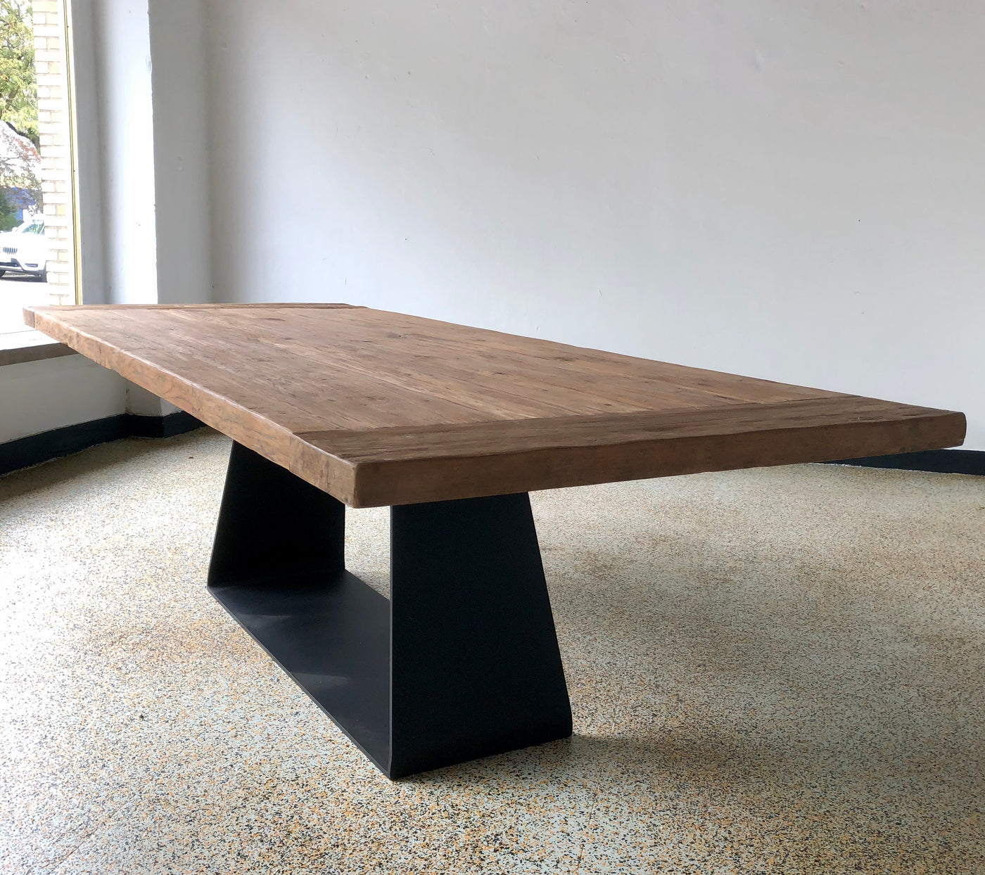 Wang Tischgestell zentrales Tischbein Metall schwarz pulverbeschichtet