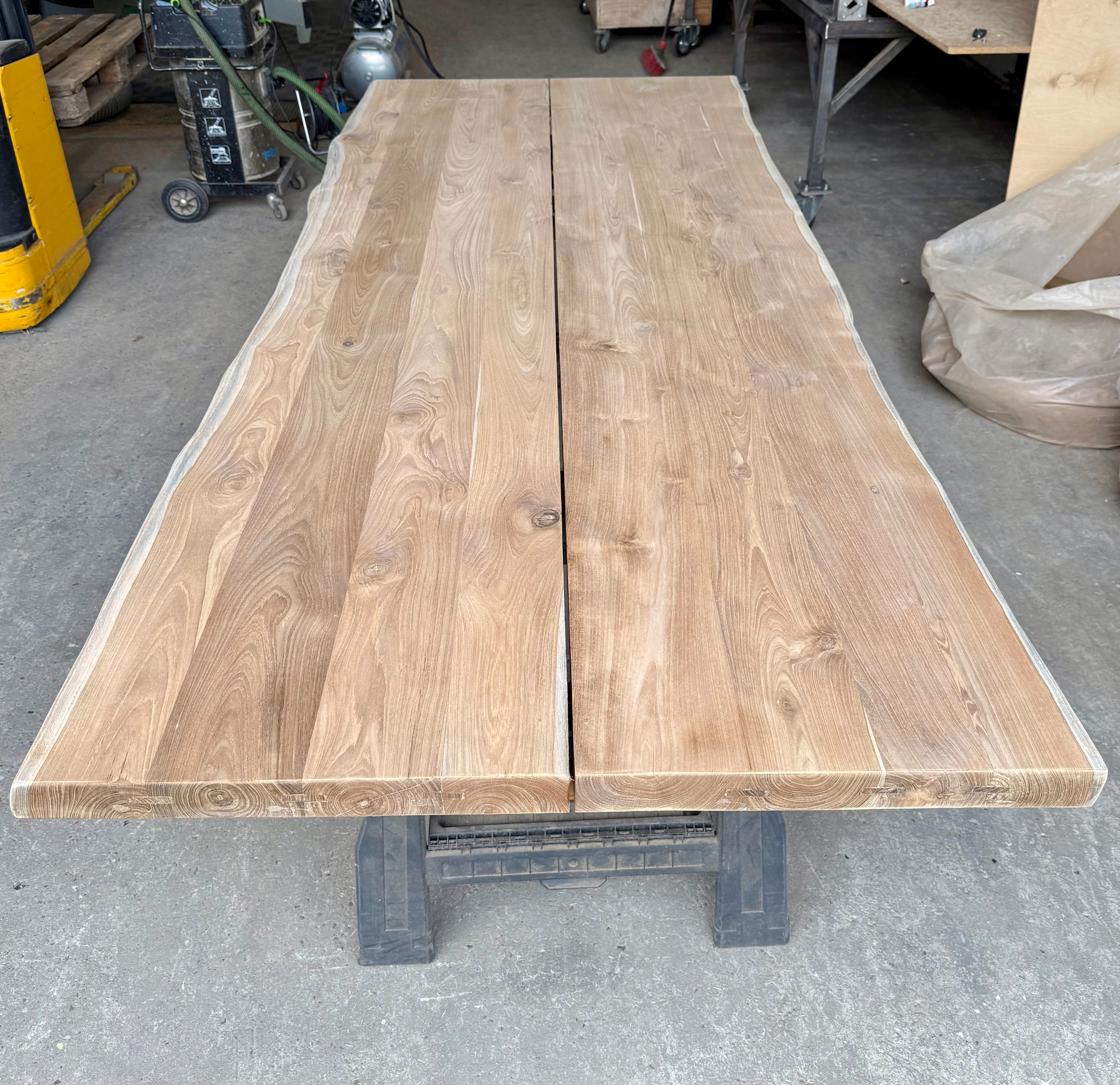 Outdoor Design 250 cm Teakholz Gartentisch Platte mit einer Entlastungsfuge
