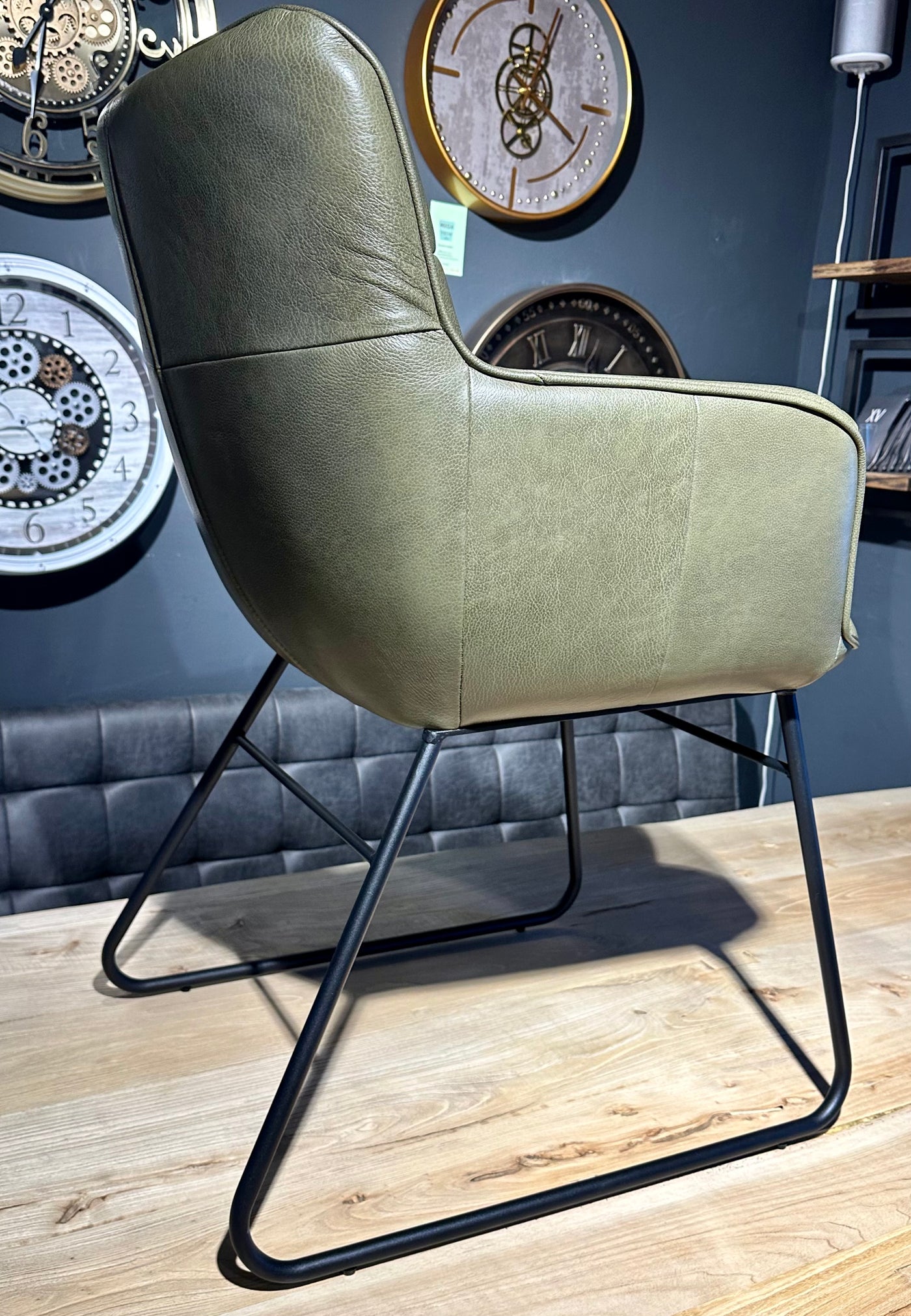 Design Armlehnen Stuhl Kay Echt Leder in 34 Farben und 3 Gestellvarianten Drehbarer Lederstuhl