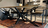 Piètement araignée filigrane en métal laqué noir pour plateaux de table de 120 à 220 cm