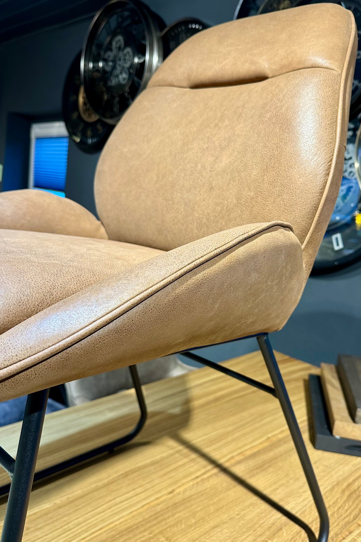 Design Armlehnen Stuhl Cart Echt Leder in 34 Farben und 3 Gestellvarianten Drehbarer Lederstuhl