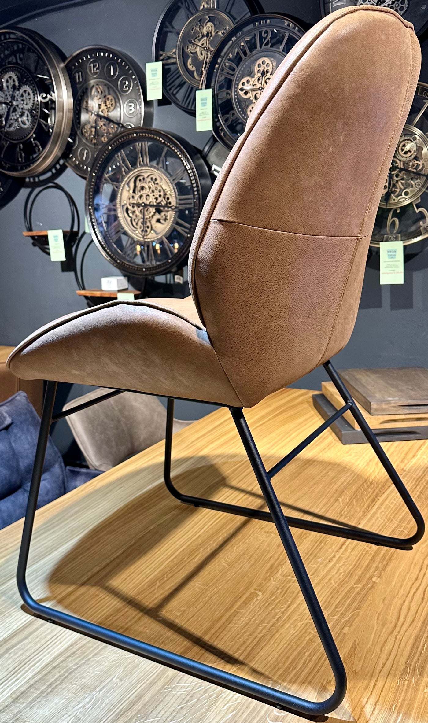 Design Armlehnen Stuhl Cart Echt Leder in 34 Farben und 3 Gestellvarianten Drehbarer Lederstuhl