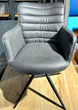 Fauteuil design Kayden en cuir véritable disponible en 34 coloris et 3 variantes de piétement. Chaise en cuir pivotante.