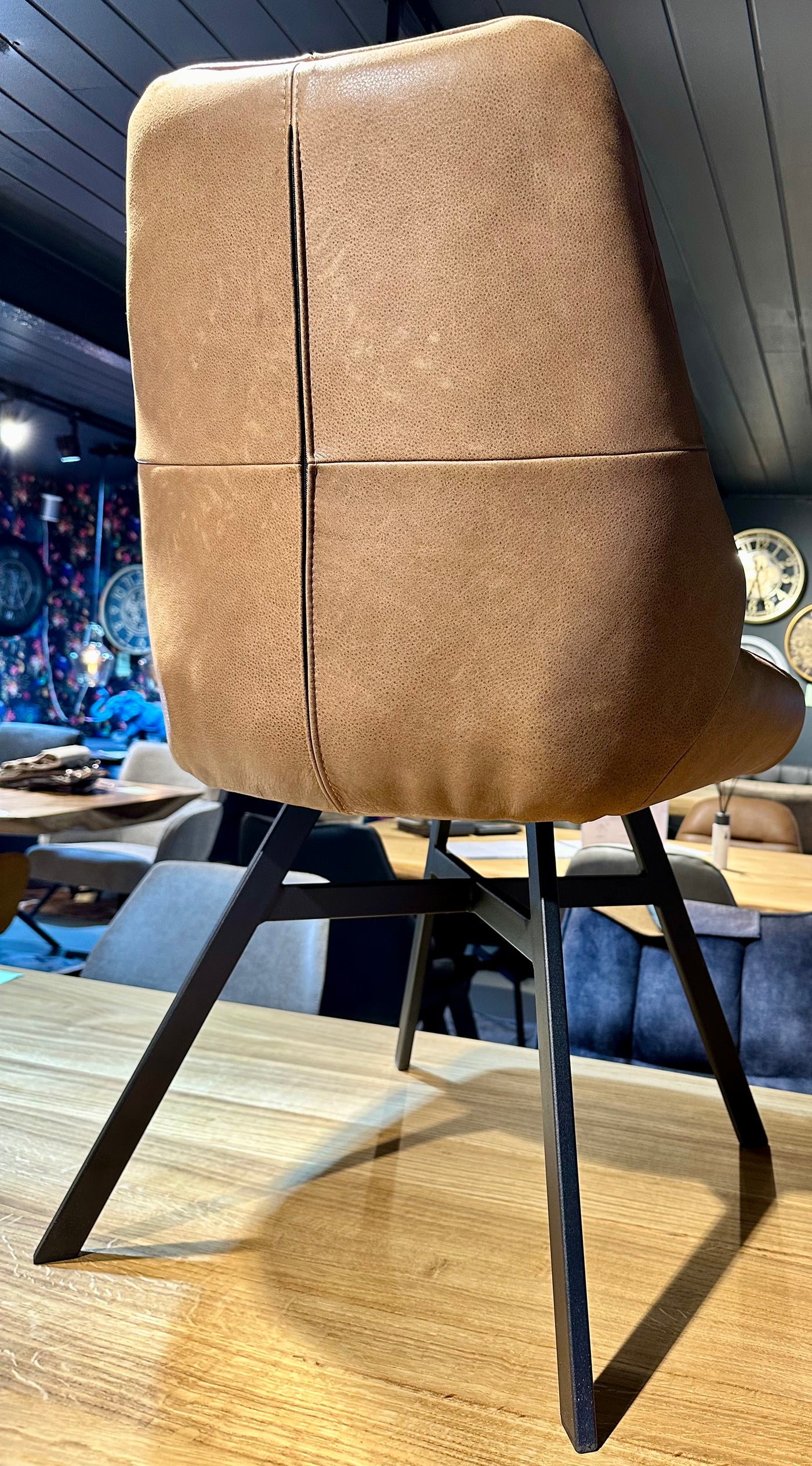 Design Armlehnen Stuhl Mason Echt Leder in 34 Farben und 3 Gestellvarianten Drehbarer Lederstuhl