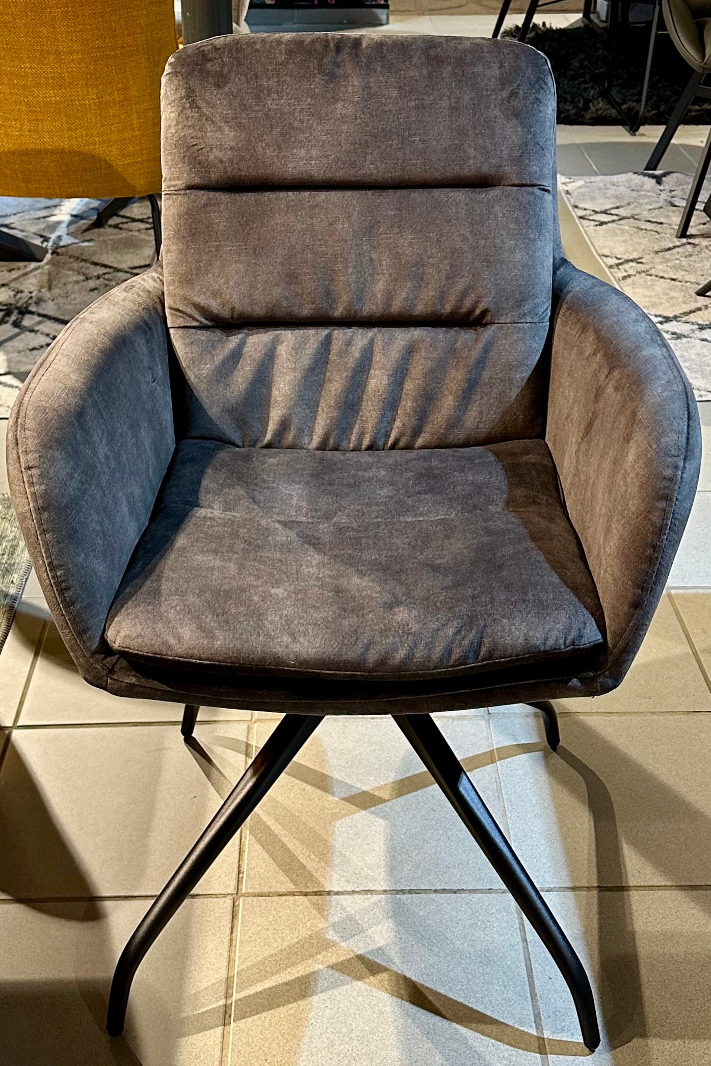 Drehbarer Armlehnen Stuhl 360 Grad Frank Macau Samt Velours in 4 Farben