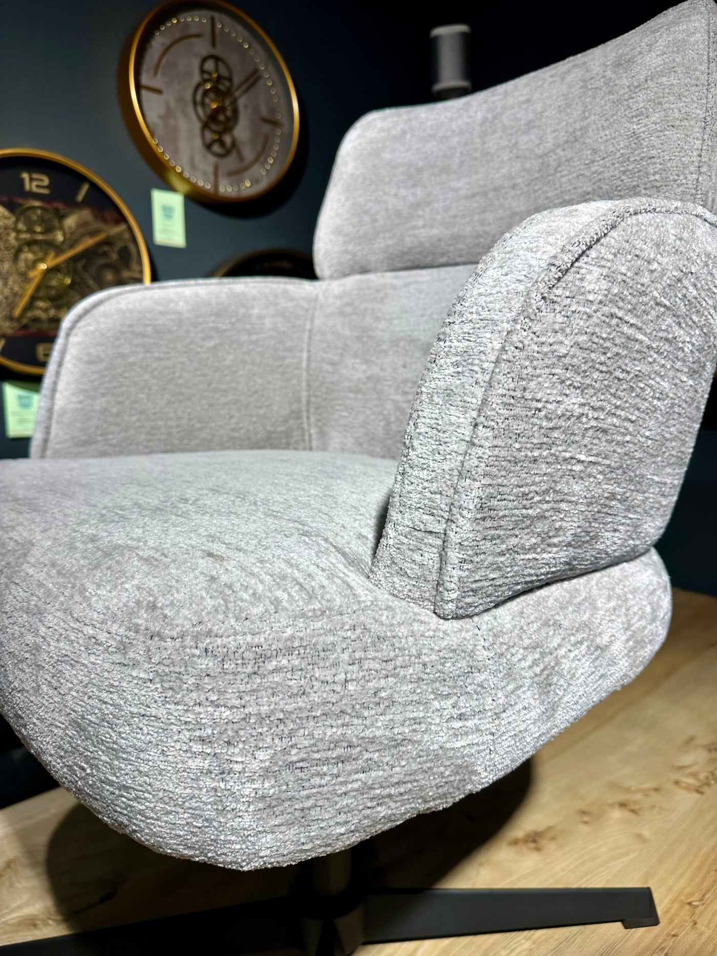 Drehbarer 360 Grad Esszimmer Stuhl Max Armlehnenstuhl Stoff Retro Bliss in 4 Farben