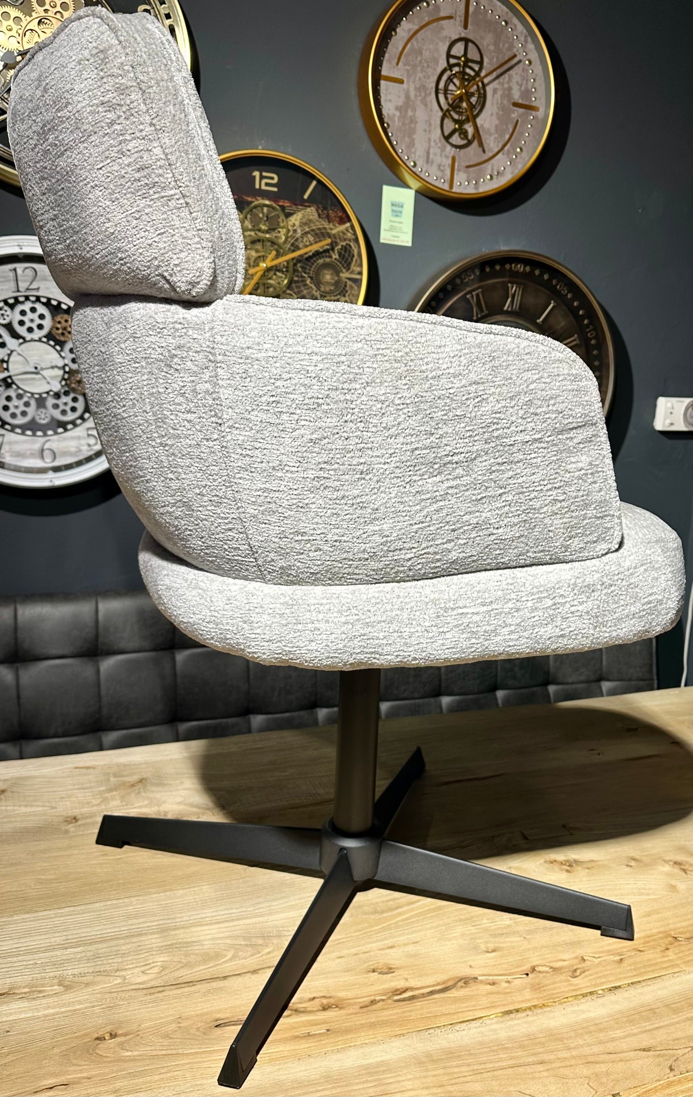 Drehbarer 360 Grad Esszimmer Stuhl Max Armlehnenstuhl Stoff Retro Bliss in 4 Farben