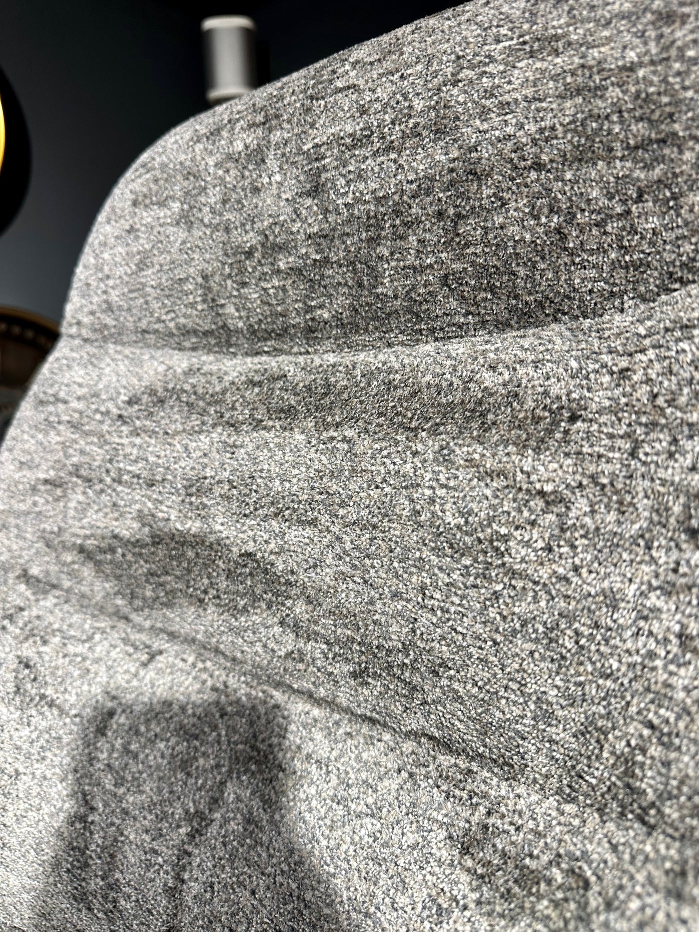 Chaise de salle à manger pivotante à 360 degrés avec accoudoirs July en tissu rétro, disponible en 5 coloris