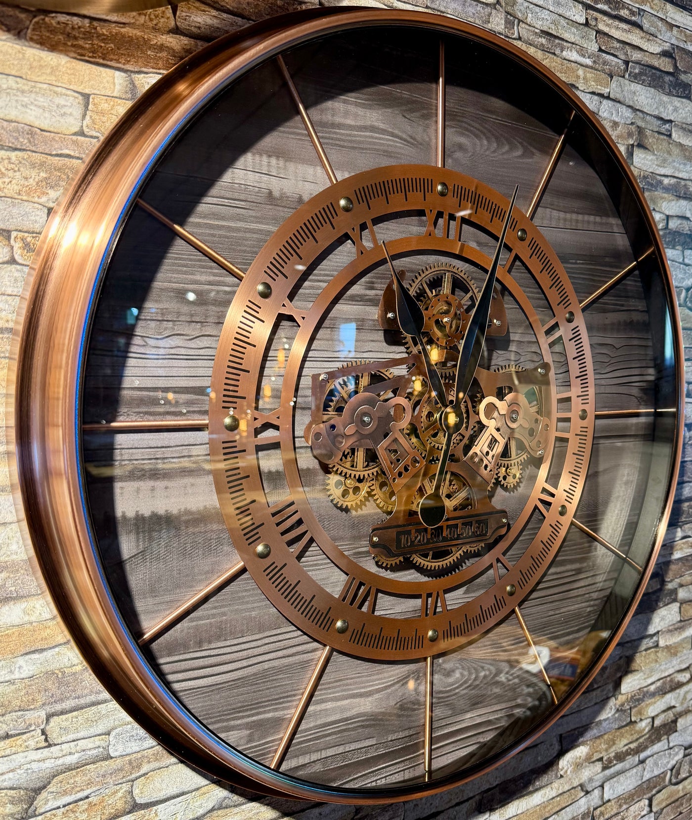 70 cm Wanduhr Zahnrad München Zählwerk Animation Kupfer