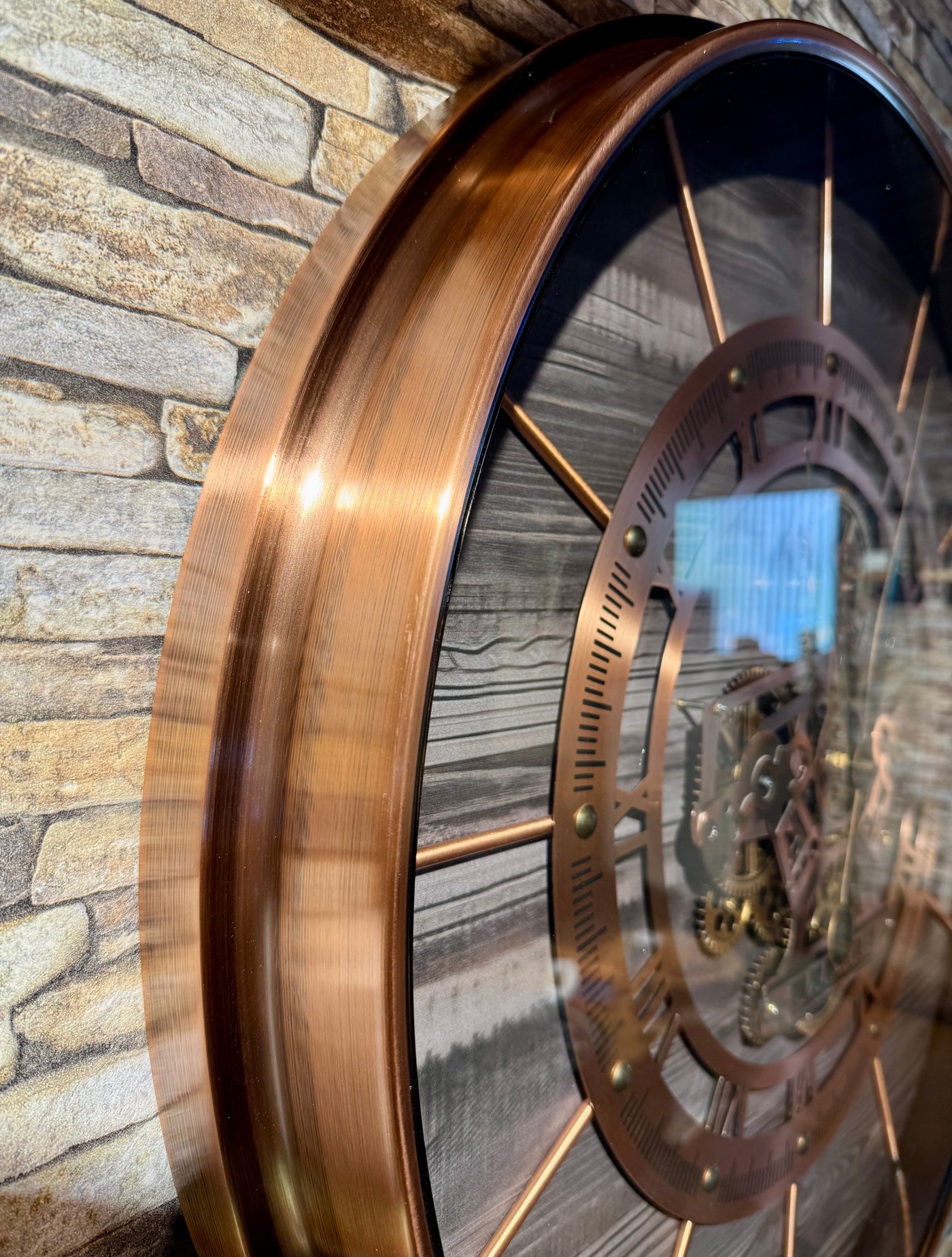 70 cm Wanduhr Zahnrad München Zählwerk Animation Kupfer