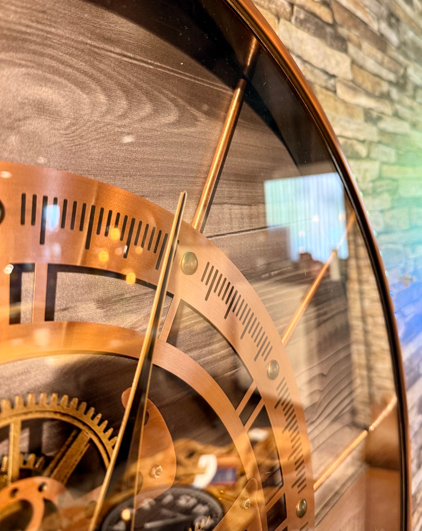 70 cm Wanduhr Zahnrad München Zählwerk Animation Kupfer