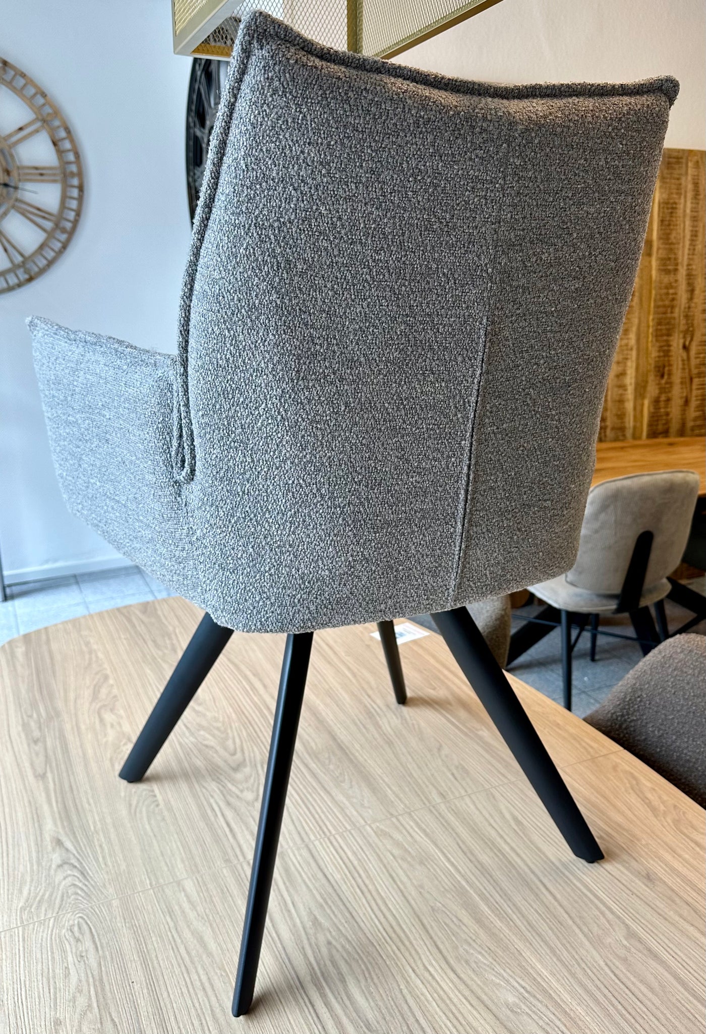 Stoff Armlehnenstuhl Dona in 4 Farben