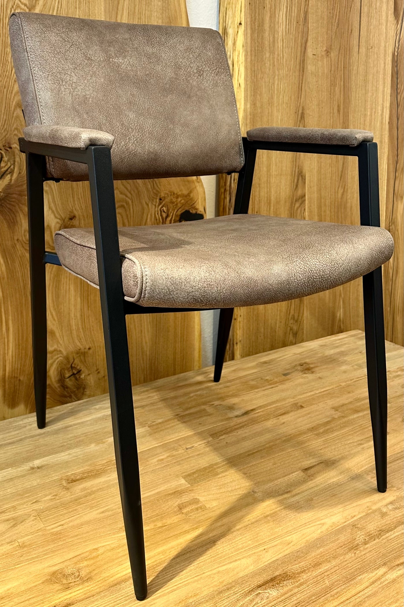 Stuhl Body in 4 Farben Cognac braun Grün Anthrazit Taupe