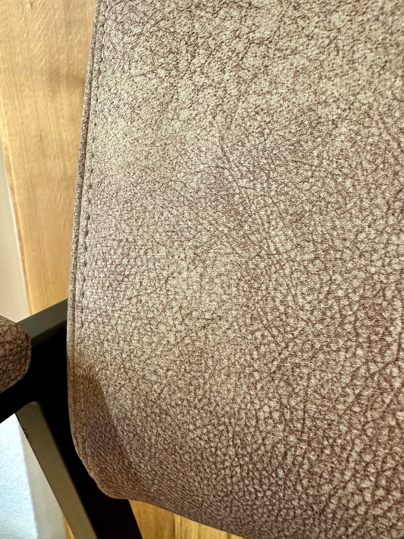 Stuhl Body in 4 Farben Cognac braun Grün Anthrazit Taupe