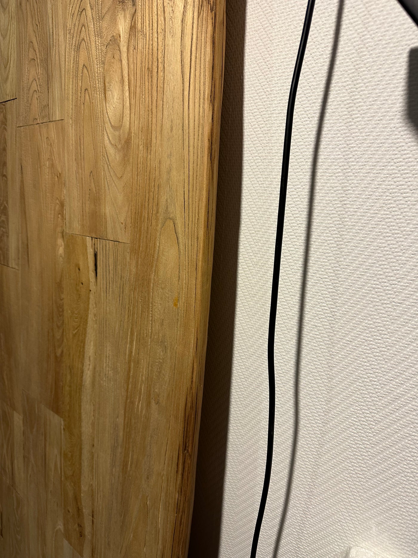 Plateau de table en orme Kaarst, bord naturel 5 cm, en 8 tailles, recyclé et rustique
