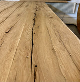 Esstisch Kempen Alteiche massiv 250 cm in 4 cm Dicke Holz mit X Metall Gestell schwarz Einzelstück