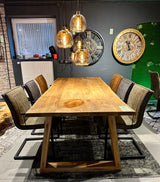 Table de salle à manger Dresden Chêne massif 200 à 300 cm d'épaisseur 4 cm bois huilé avec piètement bois trapèze 6 tailles