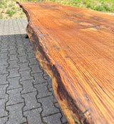 Epoxidharz 400 cm Baumstamm Esstisch Wildeiche gebürstet mit X-Set Gestell