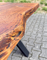 Epoxidharz 400 cm Baumstamm Esstisch Wildeiche gebürstet mit X-Set Gestell
