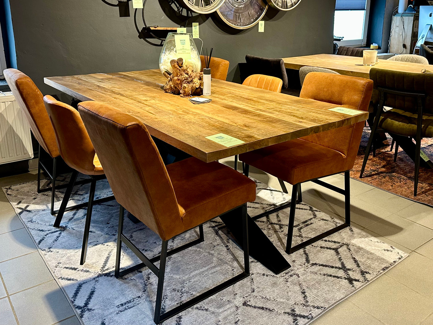 Esstisch Barutta Mango massiv 200 220 240 in 4 cm Holz Dicke mit 10x10 Spider Gestell in 3 Größen
