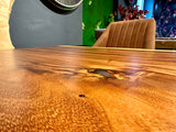 Epoxy Mammut Baumstamm Esstisch Suar 200 und 7 cm massiv mit Spider Gestell