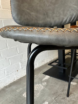 Tabouret de bar Bradley en similicuir, 2 coloris, qualité professionnelle