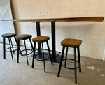 Lade das Bild in den Galerie-Viewer, Kunstleder Sitzhocker Markham braun grün grau Gastro Hocker
