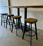 Lade das Bild in den Galerie-Viewer, Kunstleder Sitzhocker Markham braun grün grau Gastro Hocker
