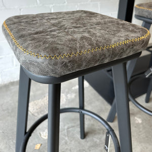 Kunstleder Sitzhocker Markham braun grün grau Gastro Hocker