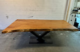 Table tronc d'arbre teck Guyana 240 et 6 cm massif avec piètement en V