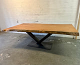 Table tronc d'arbre teck Guyana 240 et 6 cm massif avec piètement en V