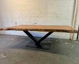 Table tronc d'arbre teck Guyana 240 et 6 cm massif avec piètement en V