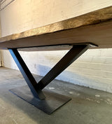 Table tronc d'arbre teck Guyana 240 et 6 cm massif avec piètement en V