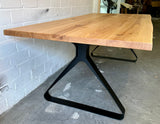Vollmetall Triangle Massivstahl Gestell Set schwarz pulverbeschichtet für Tischplatten