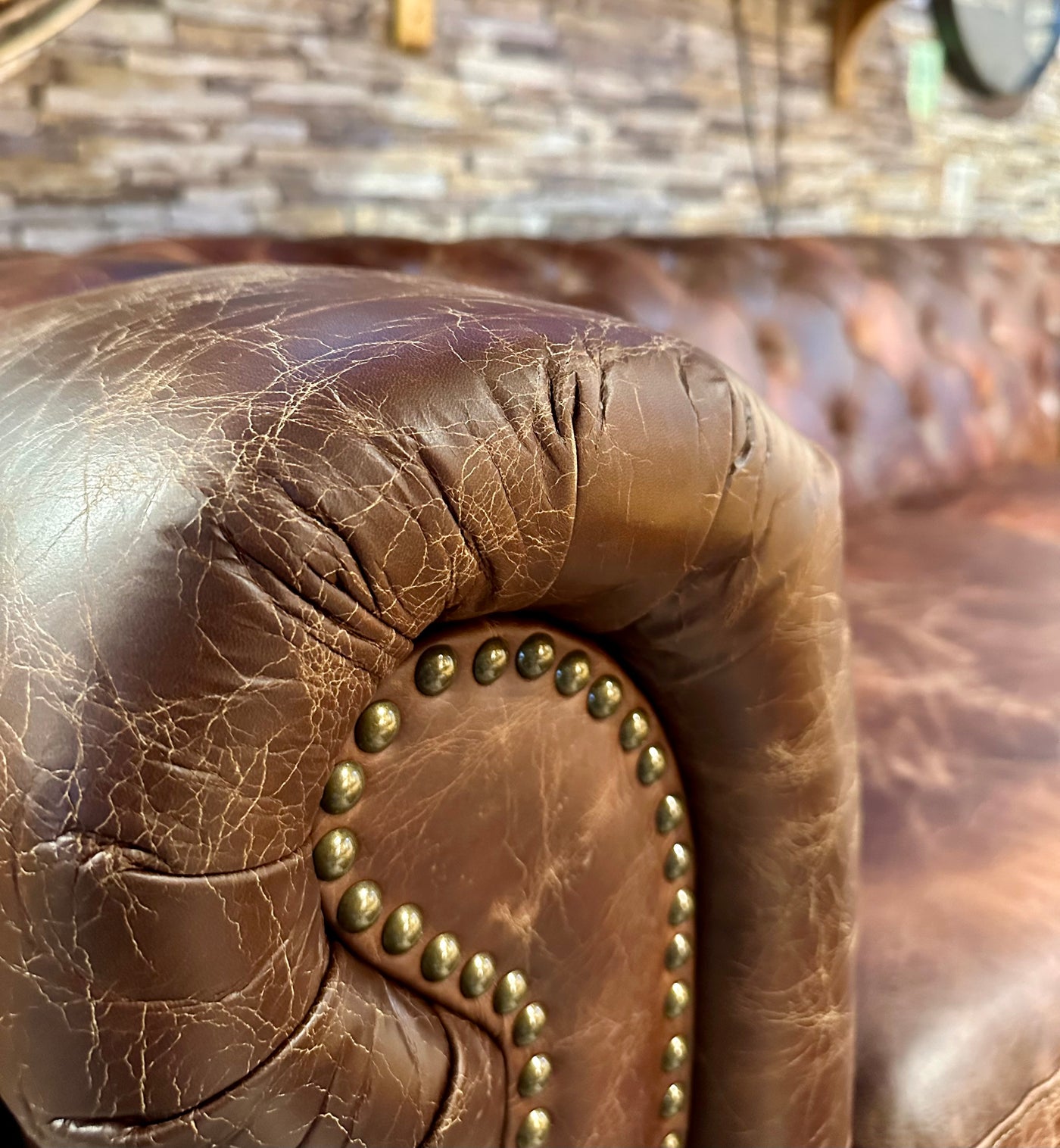 Canapé Chesterfield cuir de chameau marron foncé clair canapé 2,5 places en cuir véritable ciré