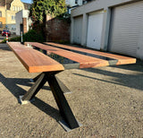 Rivertable Epoxidharz Esstisch Kernbuche 240 cm massiv mit Metall Spider Gestell