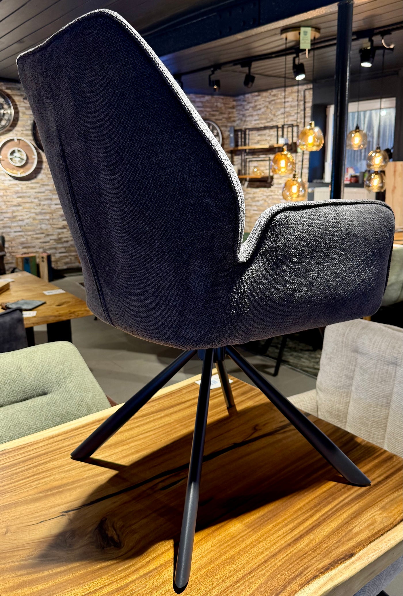 Drehbarer Mikrostoff Stuhl Toronto Armlehnen in 3 Farben